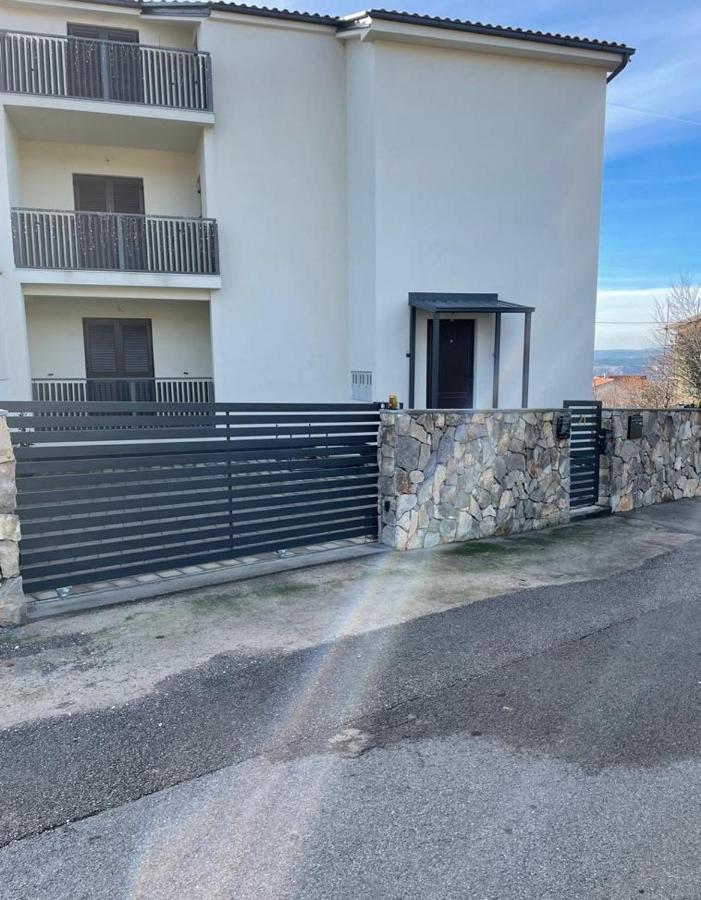 Appartments Sara Jadranovo Εξωτερικό φωτογραφία