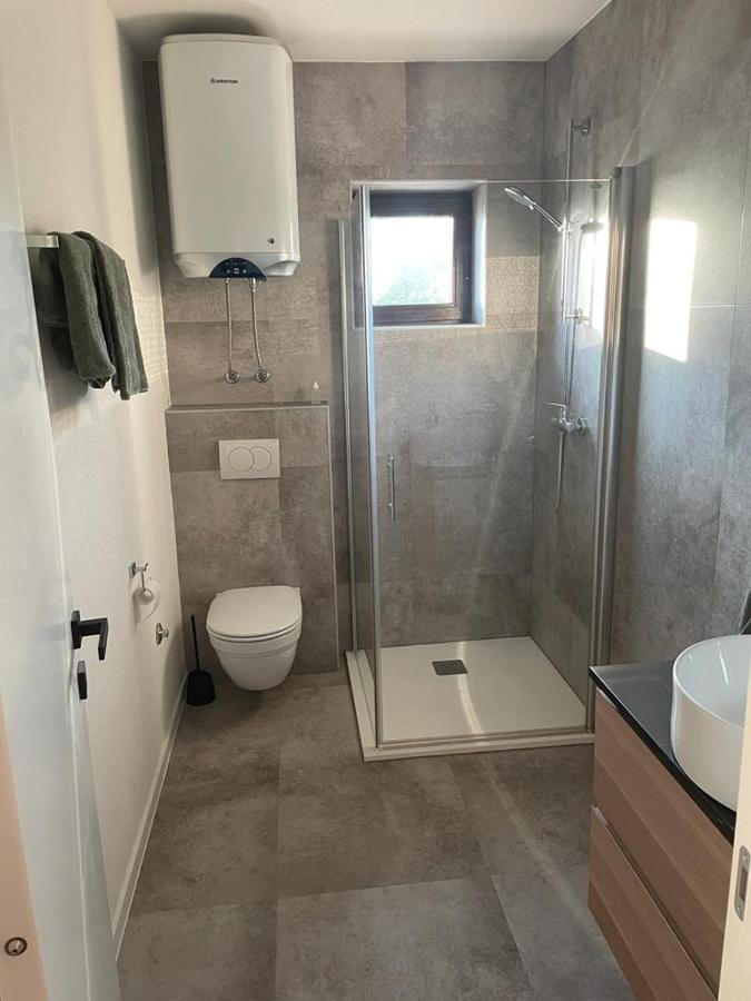 Appartments Sara Jadranovo Εξωτερικό φωτογραφία