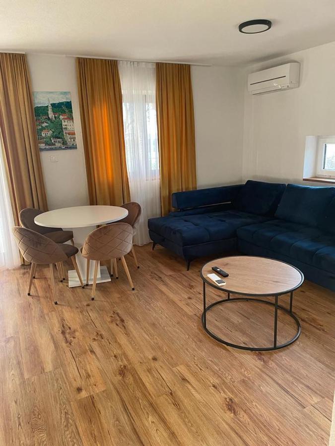 Appartments Sara Jadranovo Εξωτερικό φωτογραφία