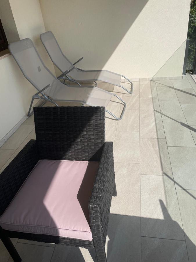 Appartments Sara Jadranovo Εξωτερικό φωτογραφία