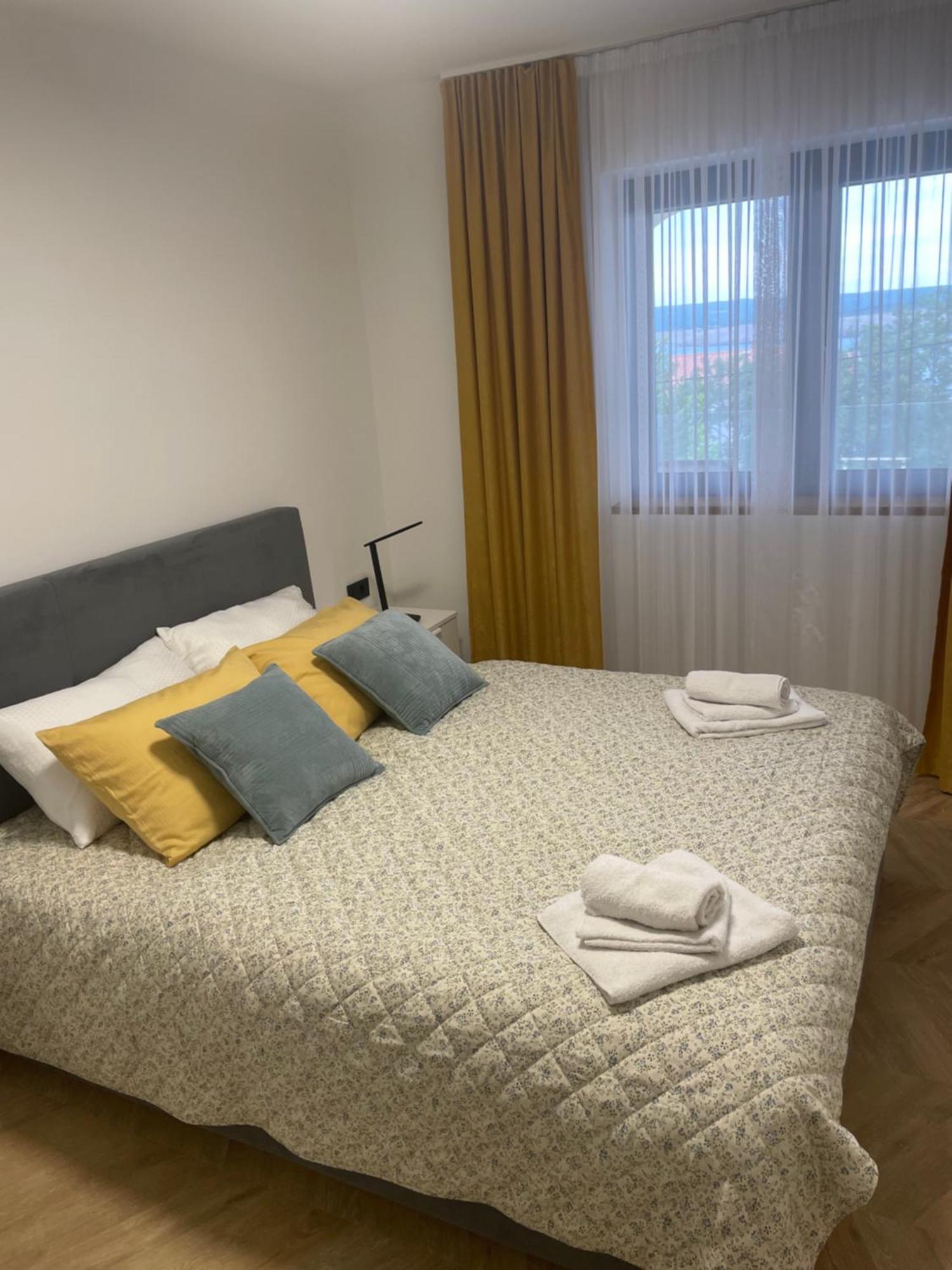 Appartments Sara Jadranovo Εξωτερικό φωτογραφία